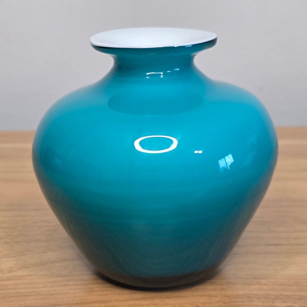 Vintage Pilgrim Art Glass‎ Aqua on White Cased Bulb Vase